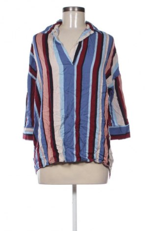 Dámská halenka Stradivarius, Velikost S, Barva Vícebarevné, Cena  69,00 Kč