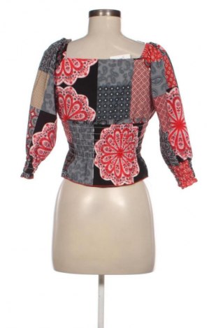 Дамска блуза Unbranded, Размер S, Цвят Многоцветен, Цена 2,04 €