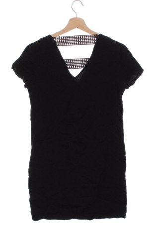 Dámská halenka VILA, Velikost XS, Barva Černá, Cena  49,00 Kč