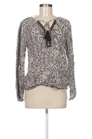 Dámská halenka VILA, Velikost M, Barva Vícebarevné, Cena  49,00 Kč