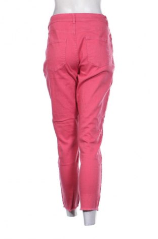 Damskie jeansy Laura Torelli, Rozmiar M, Kolor Różowy, Cena 24,99 zł