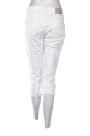 Damen Jeans Pioneer, Größe M, Farbe Weiß, Preis € 1,99