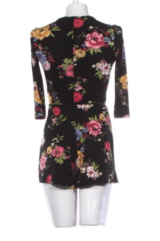Női rövid overál Bershka, Méret XS, Szín Sokszínű, Ár 1 789 Ft