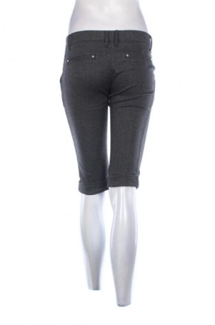 Дамски къс панталон Amisu, Размер S, Цвят Сив, Цена 3,57 €