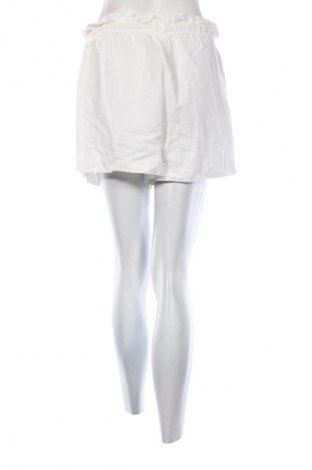 Damen Shorts H&M, Größe M, Farbe Weiß, Preis 12,99 €