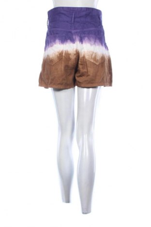 Dámské kraťasy  Pull&Bear, Velikost M, Barva Vícebarevné, Cena  89,00 Kč