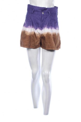 Dámské kraťasy  Pull&Bear, Velikost M, Barva Vícebarevné, Cena  89,00 Kč