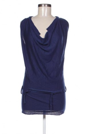 Dámský svetr Bershka, Velikost S, Barva Modrá, Cena  59,00 Kč