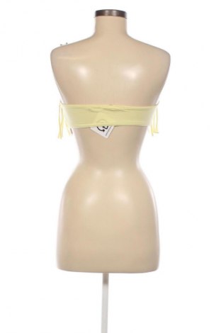 Dámský top Bershka, Velikost S, Barva Žlutá, Cena  59,00 Kč