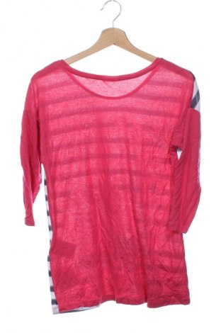 Детска блуза Unbranded, Размер 5-6y/ 116-122 см, Цвят Многоцветен, Цена 2,04 €