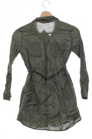 Dziecięca sukienka H&M, Rozmiar 8-9y/ 134-140 cm, Kolor Zielony, Cena 70,99 zł
