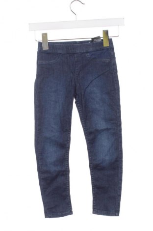 Kinderjeans H&M, Größe 4-5y/ 110-116 cm, Farbe Blau, Preis 6,99 €