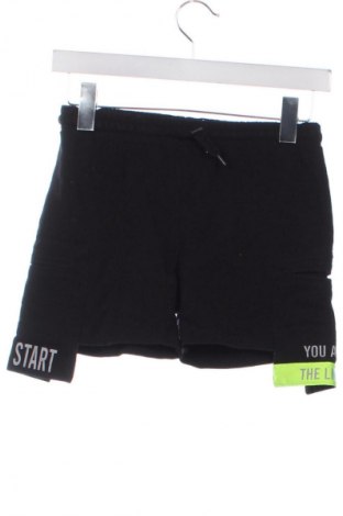 Детски къс панталон Unbranded, Размер 10-11y/ 146-152 см, Цвят Черен, Цена 2,04 €
