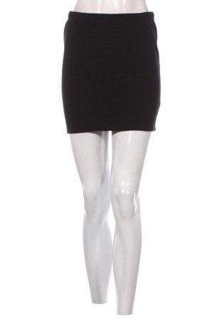 Пола Amisu, Размер M, Цвят Черен, Цена 2,04 €