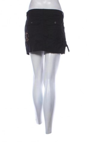 Пола Amisu, Размер M, Цвят Черен, Цена 2,04 €