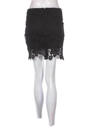 Пола Atmosphere, Размер S, Цвят Черен, Цена 3,06 €