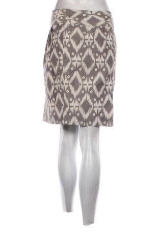 Пола Banana Republic, Размер S, Цвят Многоцветен, Цена 4,09 €