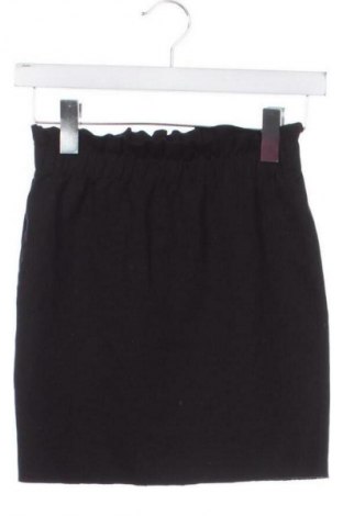 Sukně Bershka, Velikost XS, Barva Černá, Cena  49,00 Kč