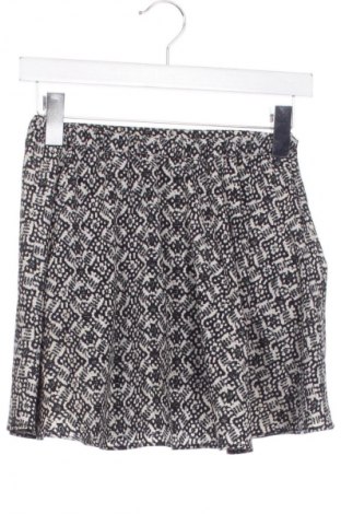 Пола Bershka, Размер S, Цвят Многоцветен, Цена 2,04 €