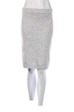 Пола Body Flirt, Размер S, Цвят Сив, Цена 2,04 €