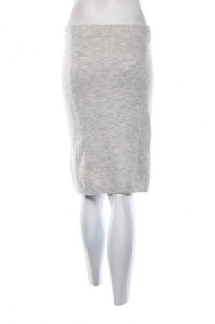 Пола Body Flirt, Размер S, Цвят Сив, Цена 2,04 €