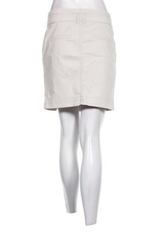 Пола Camaieu, Размер M, Цвят Екрю, Цена 2,04 €