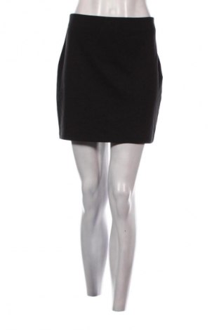 Пола Cubus, Размер M, Цвят Черен, Цена 2,04 €