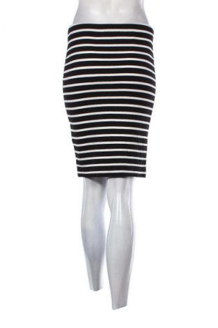 Пола Daphne, Размер S, Цвят Многоцветен, Цена 2,04 €