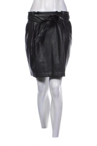 Пола Esprit, Размер S, Цвят Черен, Цена 3,57 €