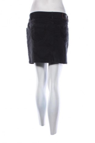 Sukně Esprit, Velikost L, Barva Černá, Cena  69,00 Kč