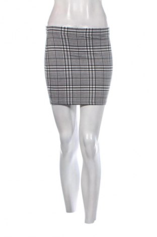 Пола Fb Sister, Размер S, Цвят Многоцветен, Цена 2,04 €