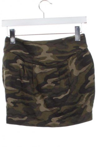 Пола Fishbone, Размер XS, Цвят Зелен, Цена 2,04 €