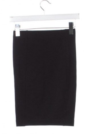 Пола H&M, Размер XS, Цвят Черен, Цена 2,04 €