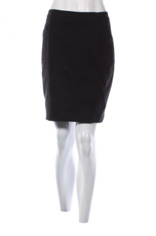 Пола H&M, Размер S, Цвят Черен, Цена 7,15 €