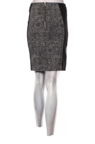 Пола H&M, Размер S, Цвят Многоцветен, Цена 2,04 €