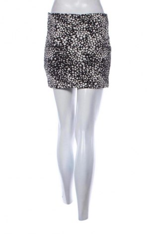 Пола H&M, Размер S, Цвят Многоцветен, Цена 2,04 €