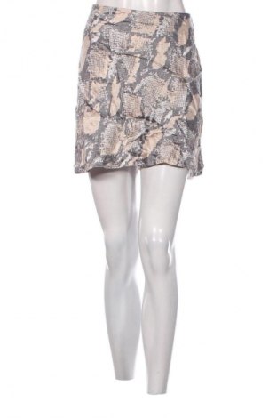 Пола H&M, Размер XL, Цвят Многоцветен, Цена 2,04 €