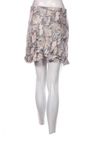 Пола H&M, Размер XL, Цвят Многоцветен, Цена 2,04 €