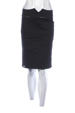 Пола Inisess, Размер M, Цвят Черен, Цена 2,04 €