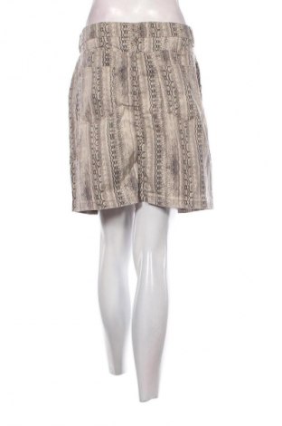 Пола Janina, Размер L, Цвят Многоцветен, Цена 2,04 €