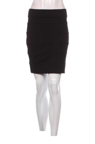 Пола KappAhl, Размер M, Цвят Черен, Цена 2,04 €