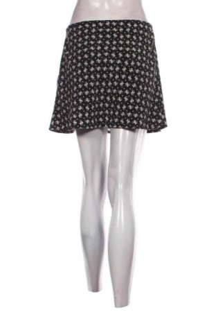 Пола Made In Italy, Размер S, Цвят Многоцветен, Цена 2,04 €