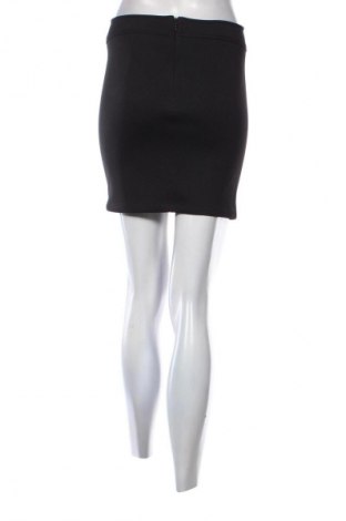 Пола Mango, Размер S, Цвят Черен, Цена 9,70 €