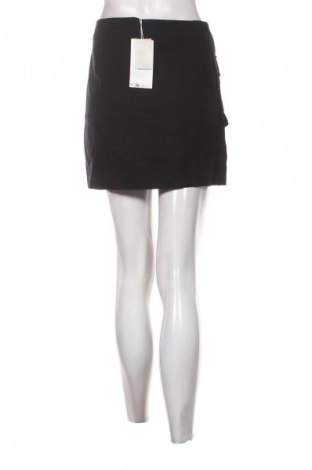 Пола ONLY, Размер S, Цвят Черен, Цена 4,09 €