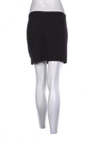 Пола Object, Размер L, Цвят Черен, Цена 2,04 €