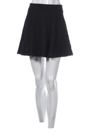 Пола Pimkie, Размер M, Цвят Черен, Цена 2,04 €