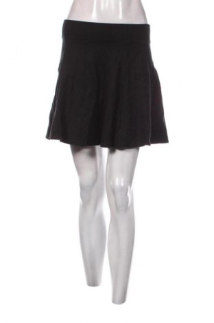 Пола Pimkie, Размер S, Цвят Черен, Цена 2,04 €