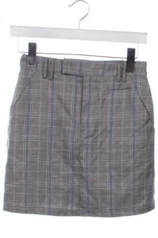 Пола Sinsay, Размер XS, Цвят Многоцветен, Цена 2,04 €