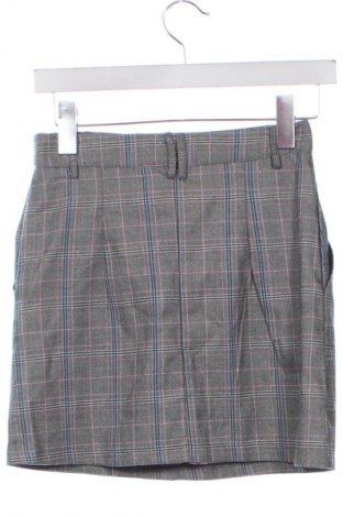 Пола Sinsay, Размер XS, Цвят Многоцветен, Цена 2,04 €