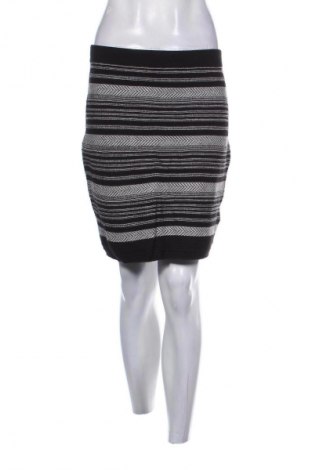 Пола Taifun, Размер S, Цвят Многоцветен, Цена 2,55 €